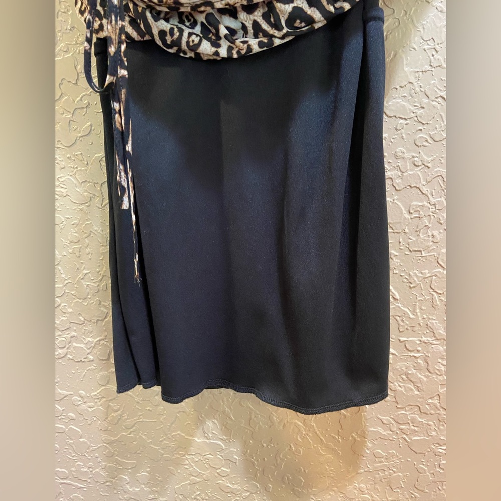 Ember Leopard Print Blouse - Picture 7 of 9